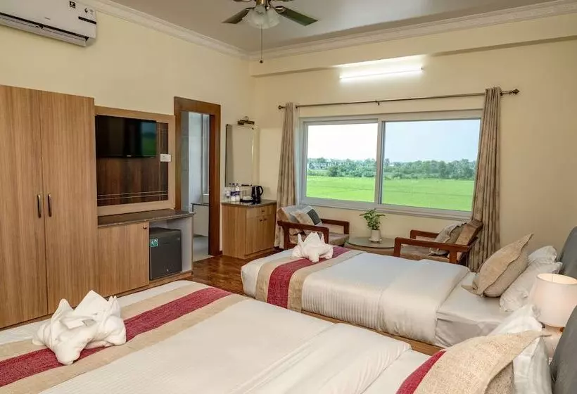 هتل Lumbini Five Elements