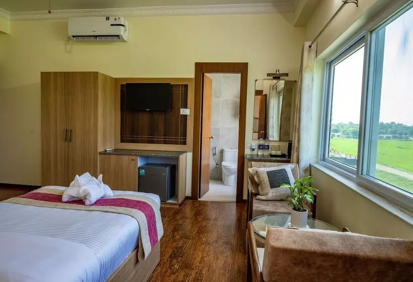 هتل Lumbini Five Elements