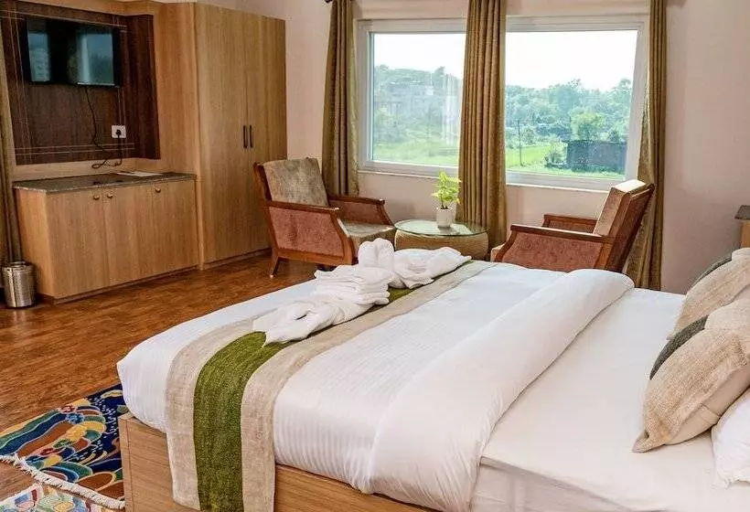 هتل Lumbini Five Elements