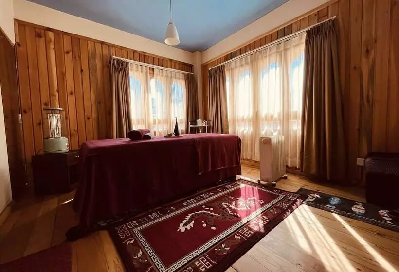 هتل Norbu Healing