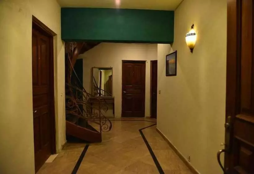 Rifadah Hotel Multan