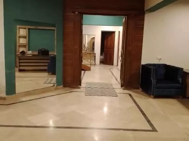 Rifadah Hotel Multan