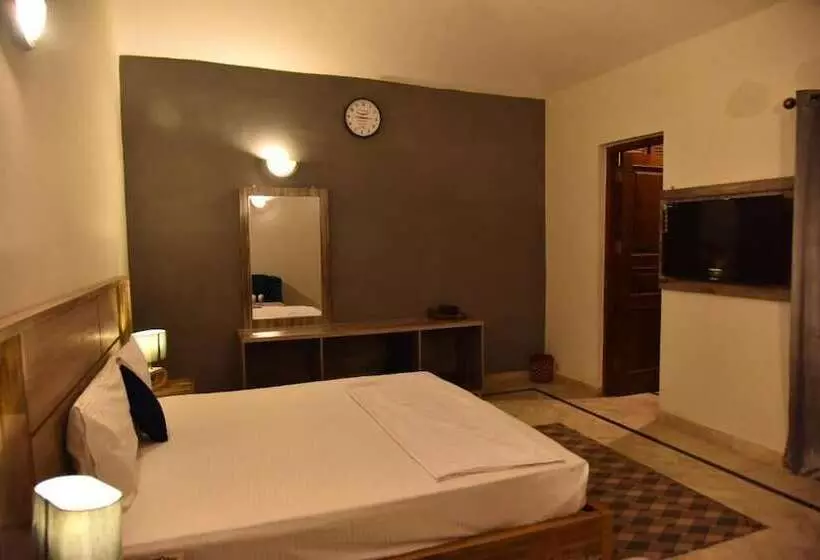 Rifadah Hotel Multan