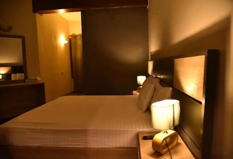 Rifadah Hotel Multan