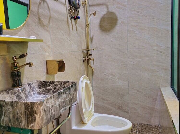 ホテル The Century Boutique