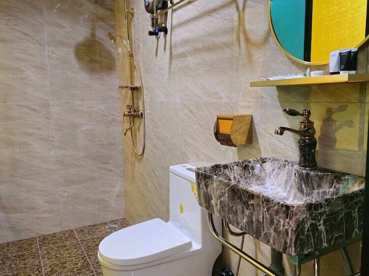 ホテル The Century Boutique