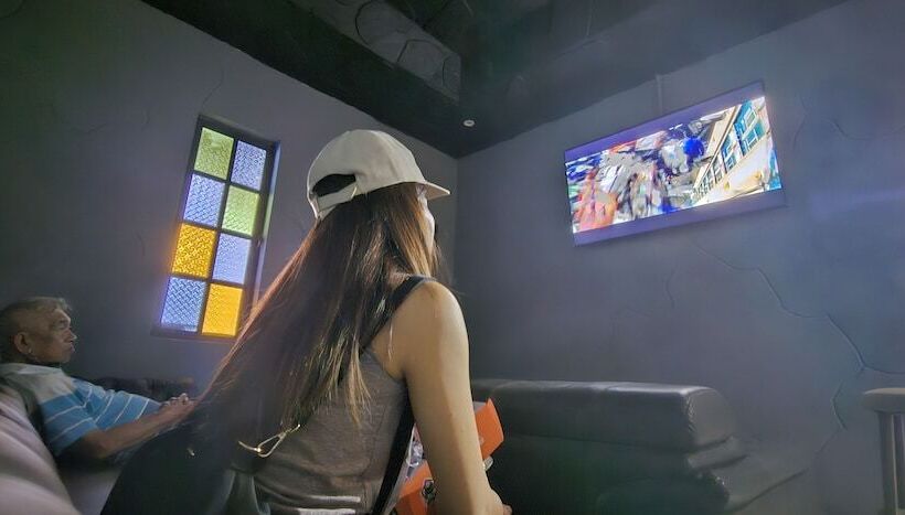 ホテル The Century Boutique