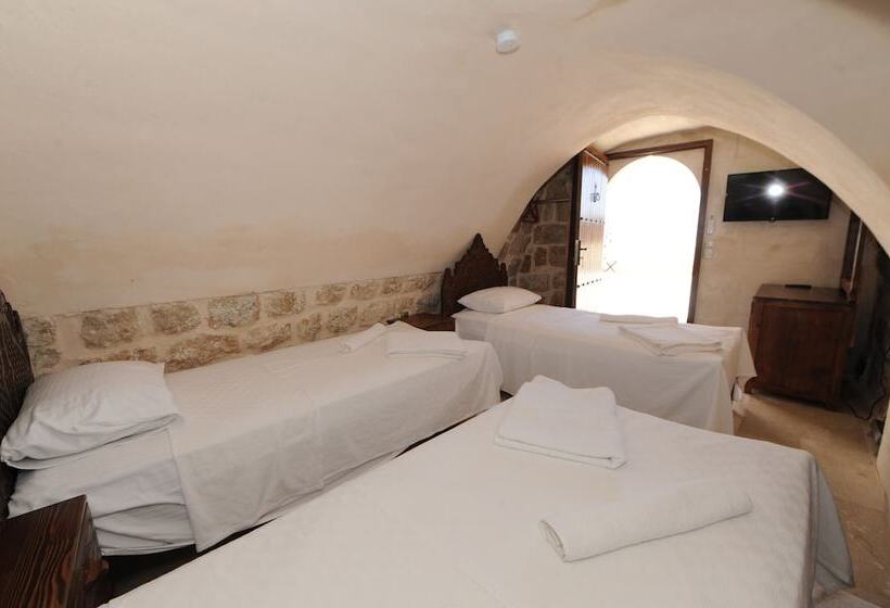 پانسیون Artukhan Butik