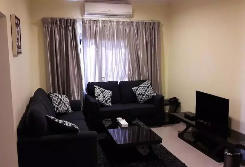 Reef Hotel Apartments