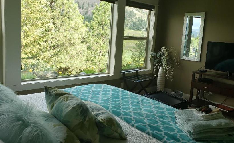 Fairways B&b - Couples Retreat