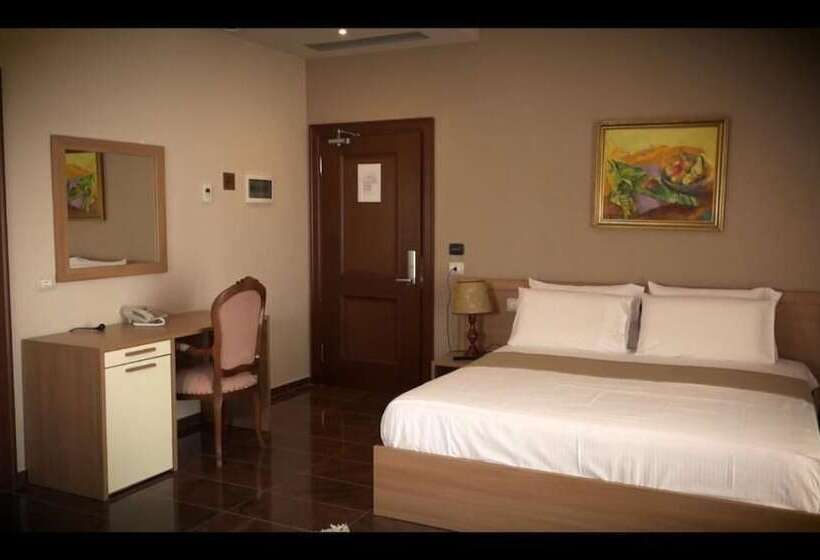 בית מלון כפרי Fishta