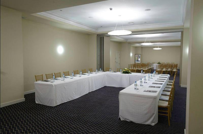 هتل Palm Camayenne