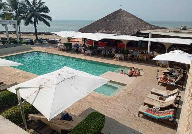 هتل Palm Camayenne