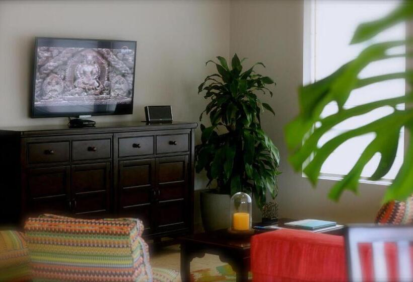 ホテル Paseo Suites El Valle, Luxury Apartments