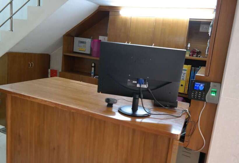 Hotel Sakthi Guest House