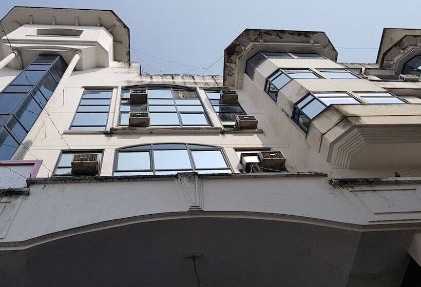 ホテル Sriyash Regency