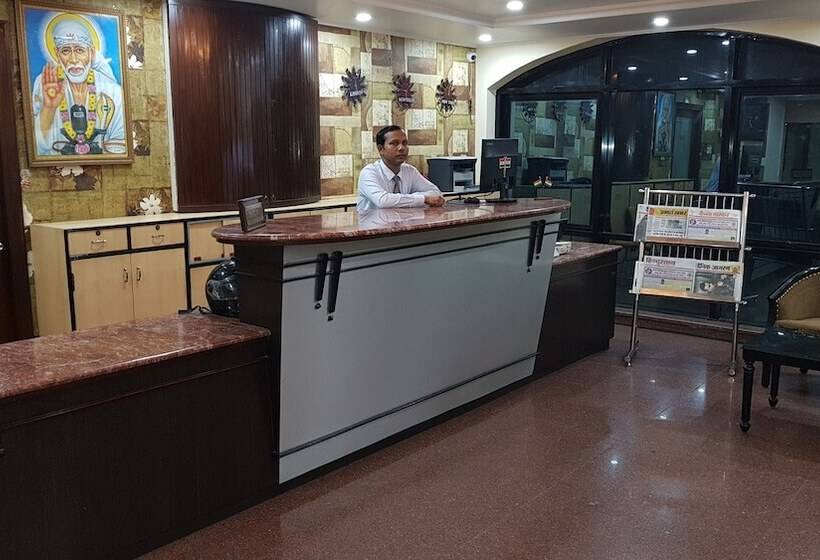 ホテル Sriyash Regency