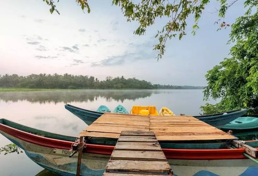 Hotelli Thuduwa Camp