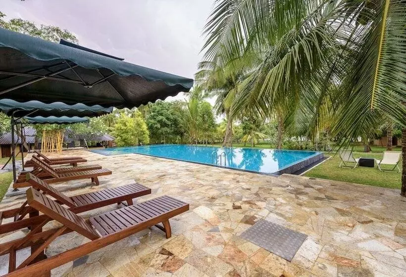 Hotelli Thuduwa Camp
