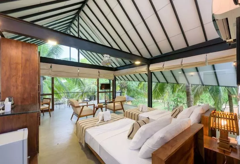 Hotelli Thuduwa Camp