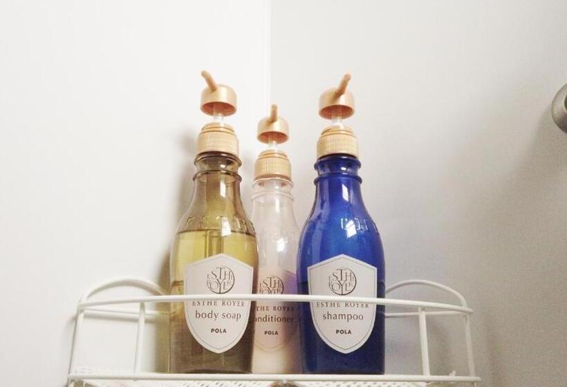 Bigtree Guest House   Hostel