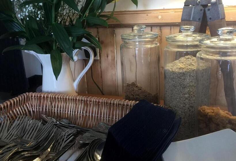 Balsporran Bed And Breakfast