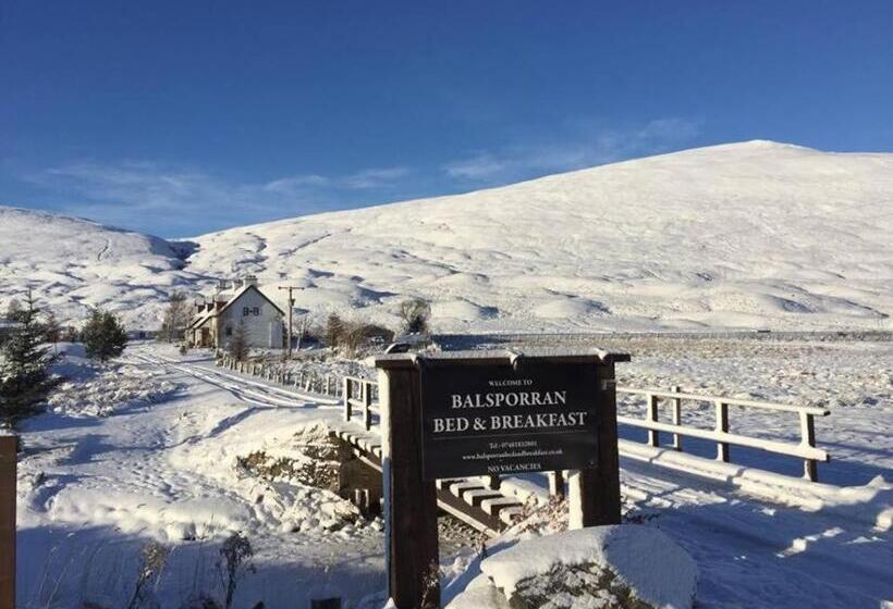 Balsporran Bed And Breakfast