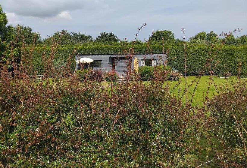 تختخواب و صبحانه Maison Hamak