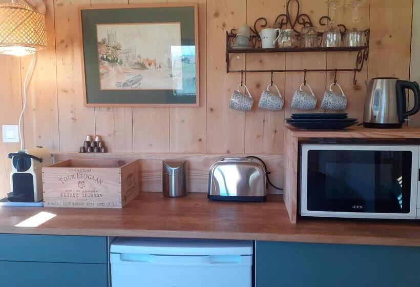 تختخواب و صبحانه Maison Hamak