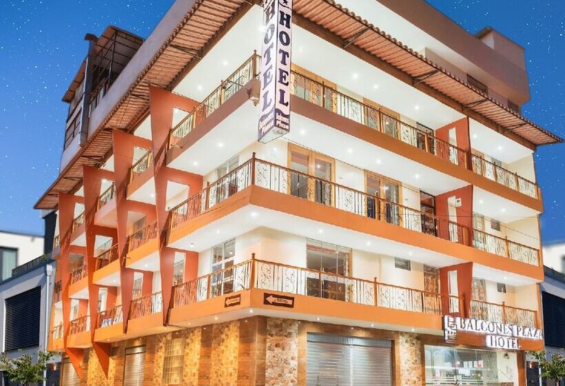 هتل Balcones Plaza