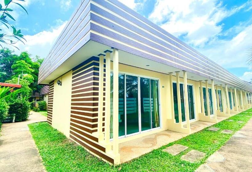 Отель Kuapa Resort