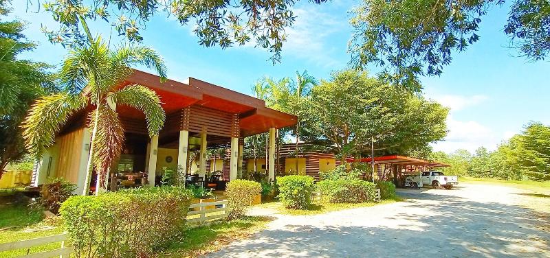 Отель Kuapa Resort