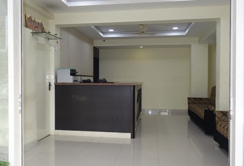 هتل Nithin Krishna