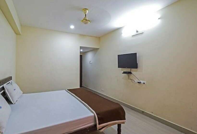 هتل Nithin Krishna