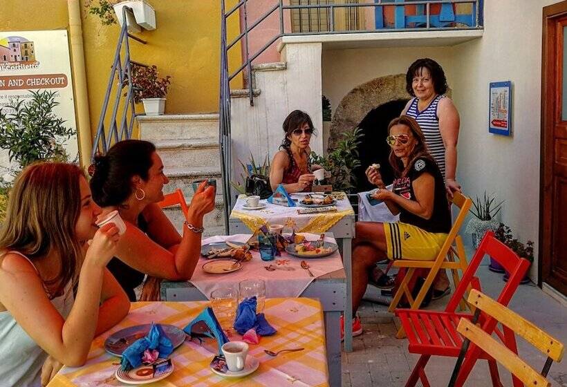 Le Soste Di Finzia B&b