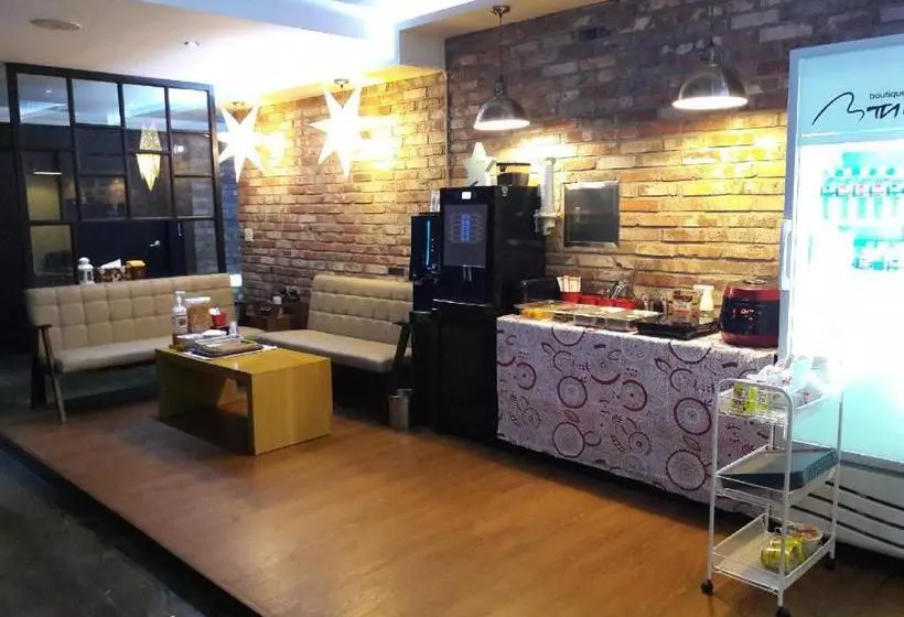 مُتل Daegu Bonri Piano