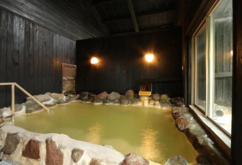 Рёкан Minshuku Shiroyama