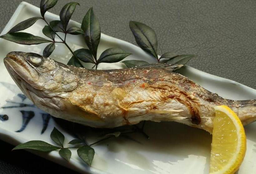 Рёкан Minshuku Shiroyama