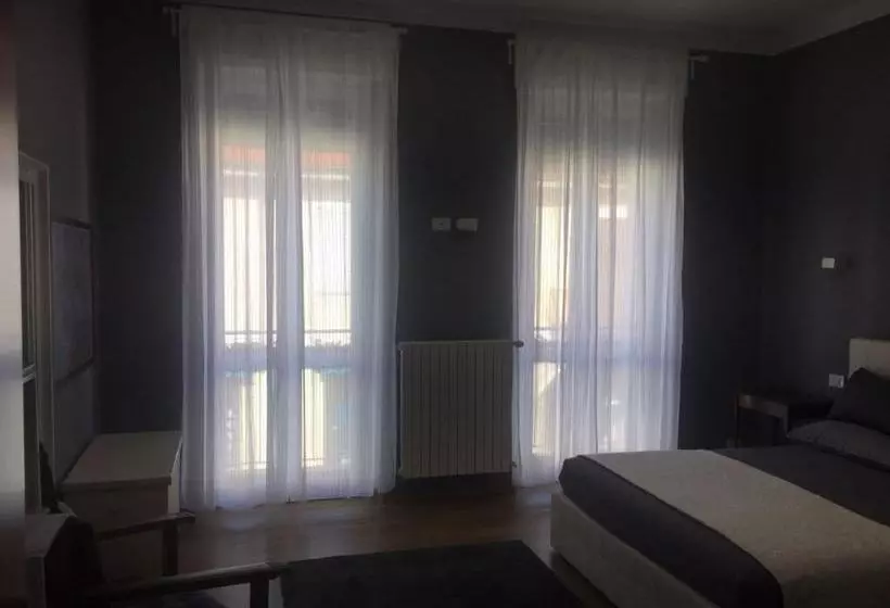 تختخواب و صبحانه La Camera Con Vista