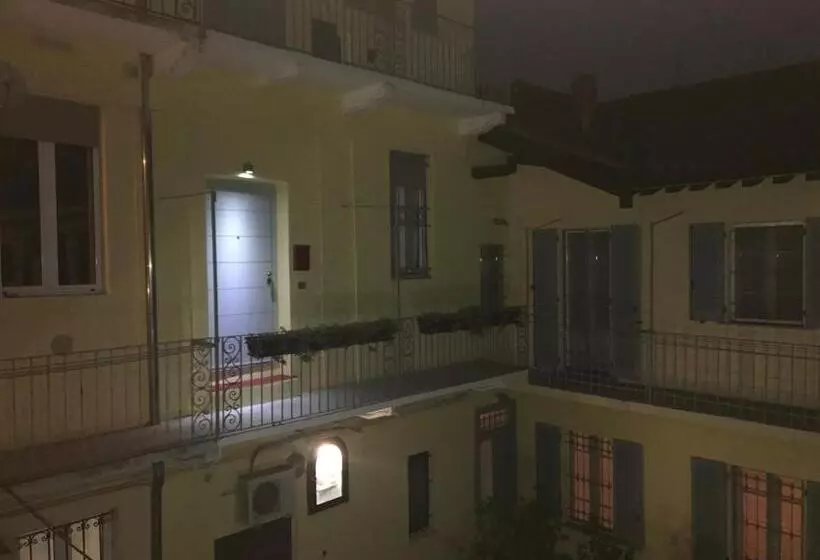 تختخواب و صبحانه La Camera Con Vista