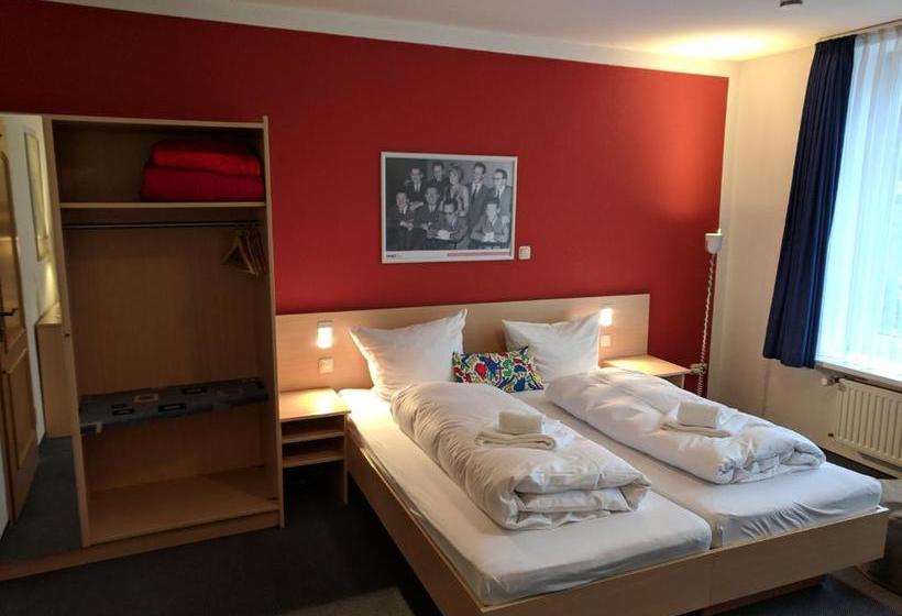 Hotelli Aprotos Lüneburger Hof