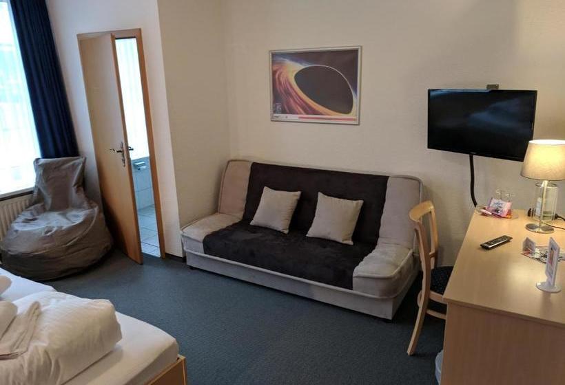 Hotelli Aprotos Lüneburger Hof