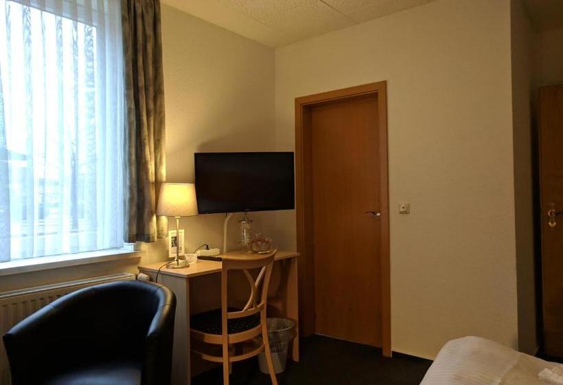 Hotelli Aprotos Lüneburger Hof