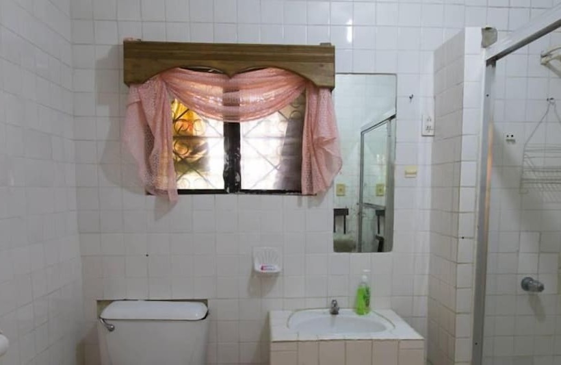 Hotel Belize Toucan Nest