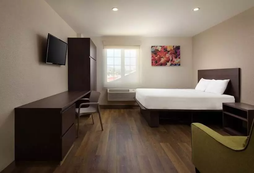Hotelli Extended Suites Mexicali Cataviña