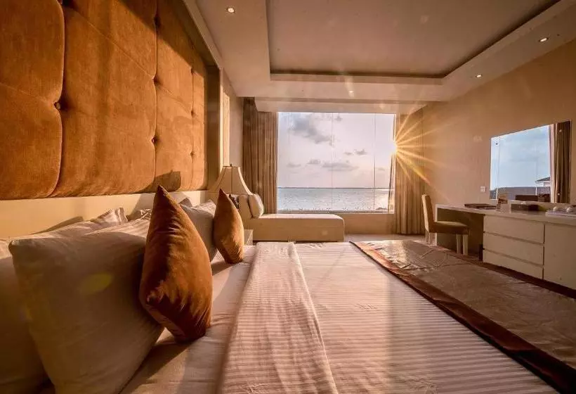 هتل Grandeeza Luxury