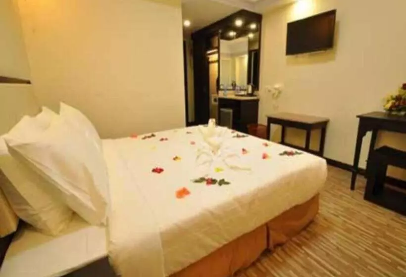 Hotel Heaven Yangon