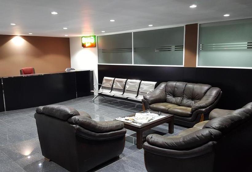 בית מלון כפרי Jetwin Tower