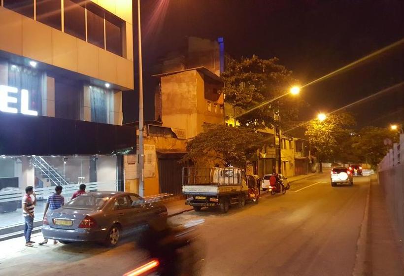 בית מלון כפרי Jetwin Tower