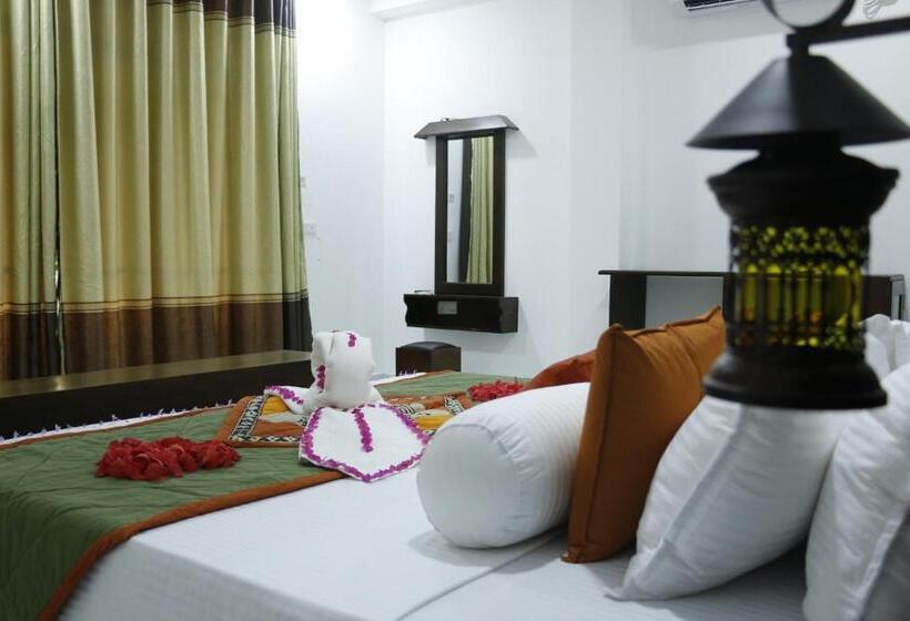 فندق Jungle Villa